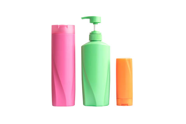 istock Set of plastic bottle shampoo isolated on white background 671533882