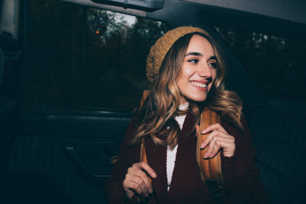 istock Happy girl 671587558