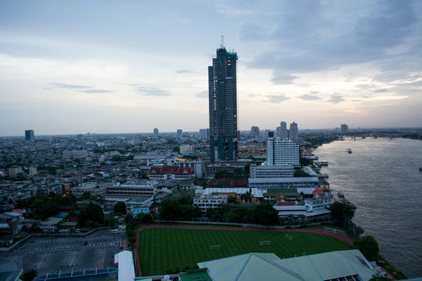 istock Bangkok townscape and river 671670918