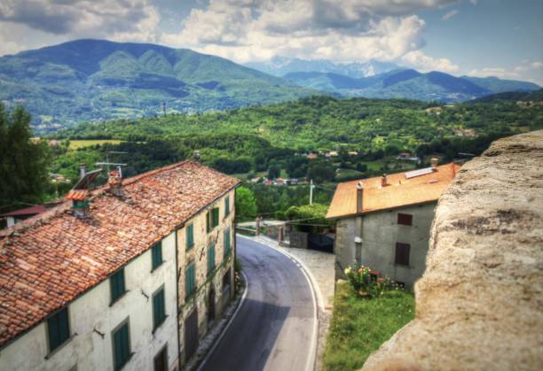 istock Summertime in Tuscany, Italy 671677286
