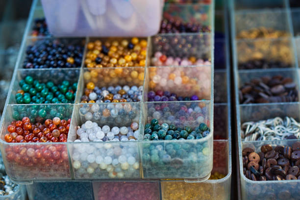 istock Beading and stones on Chinese market 671722538