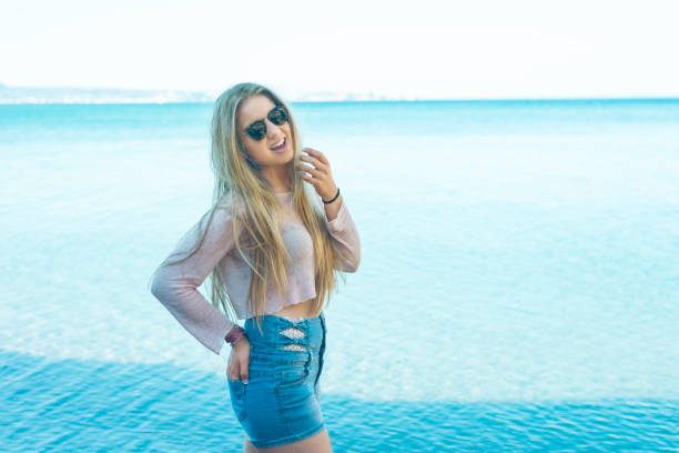 istock Girl on the beach 671803616