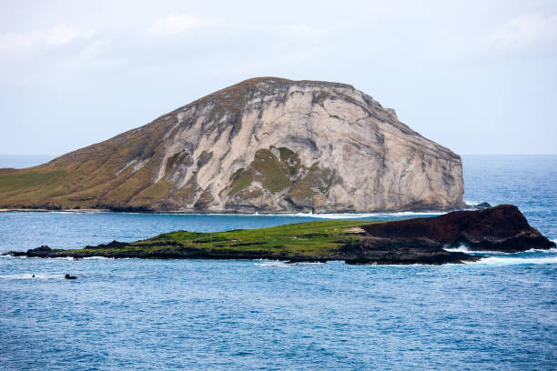 istock Manana, Rabbit Island, Hawaii 671889702