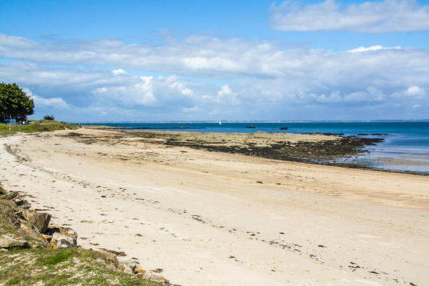 istock Coastal path. Quiberon, Pointe de Conguel, Morbihan, Brittany 672029338