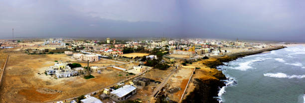 вид с воздуха на древний город дварка - horizontal landscape coastline gujarat стоковые фото и изображения