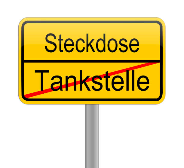 istock e-Mobility street sign - in german 672049982