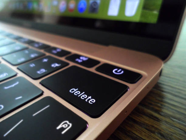 istock Close up of return key from a laptop 672089874