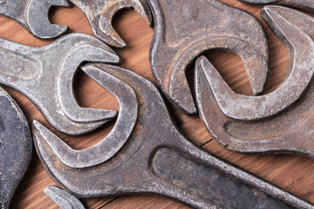 istock Spanners of various sizes close-up 672116490