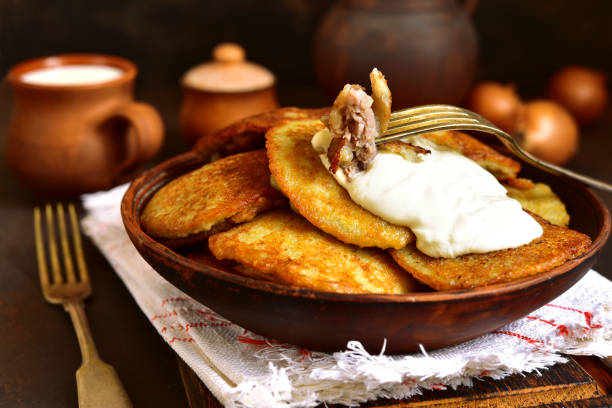 istock Draniki - potato pancakes stuffed with minced meat 672162808