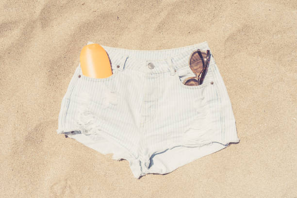 istock Women's beach or summer outfit 672169060