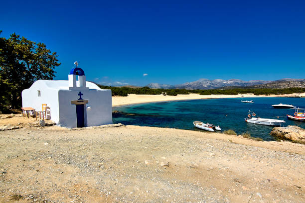 istock Naxos Beach of Alyko 672173104
