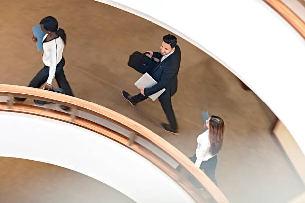 istock Busy business people 672210162