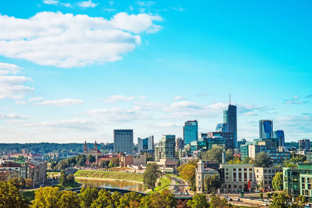 istock Financial district and skyscrapers in Vilnius 672213882