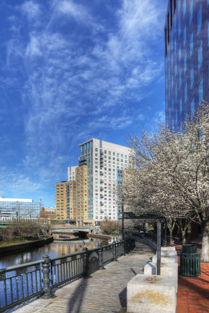 istock Vertical of downtown Providence, Rhode Island 672219944