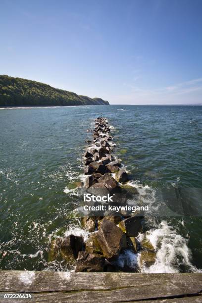 Close To The Chalk Cliffs Great Time On Rügen Chalk Cliffs Beaches Coast And Bathing Resort Binz Stock Photo - Download Image Now