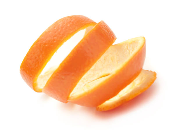 istock Juicy fresh orange isolated on white background 672263344