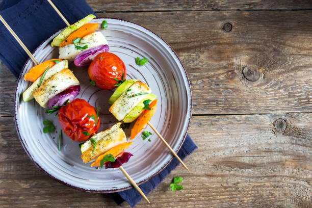 istock Halloumi cheese and vegetables grilled skewers 672284914