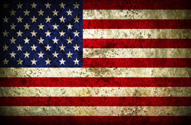 istock Vintage American Flag 672294070