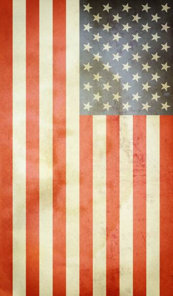 istock Grunge USA Flag 672294164