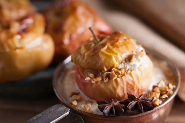 istock Fruit dessert baked apple in the pan 672299072