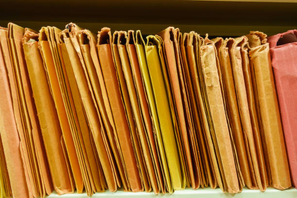 istock Archive of files 672323468
