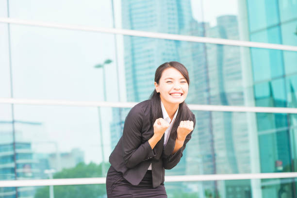 istock Asian business woman 672325774
