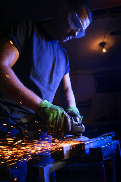 istock metal sawing close up 672336428