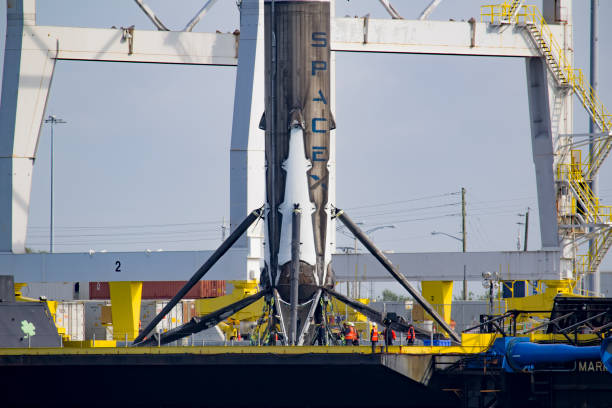 SpaceX SES 10 SES 10 Rocket Booster arriving to Port Canaveral rocket booster photos stock pictures, royalty-free photos & images