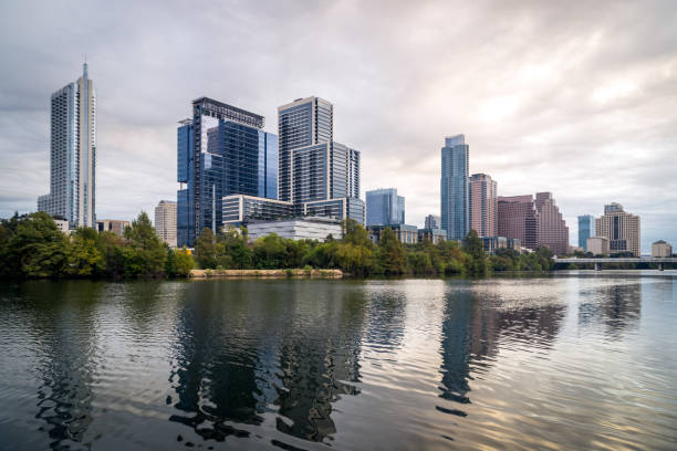 istock Austin Texas Downtown Skyscrapers Skyline Panorama Cityscape at Sunset 672418796