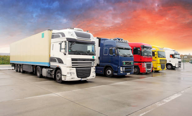 istock Truck, transportation, Freight cargo transport, Shipping 672436738