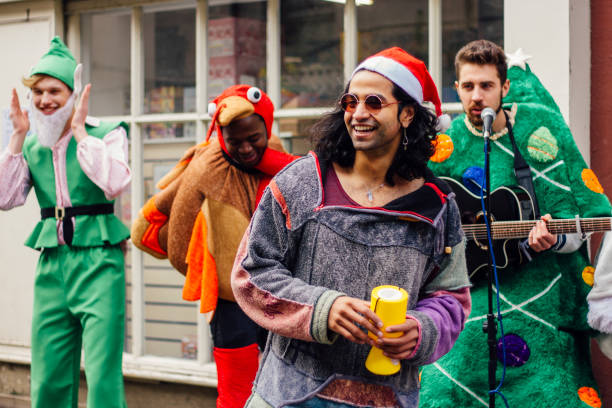 istock Christmas Charity Buskers 672439262