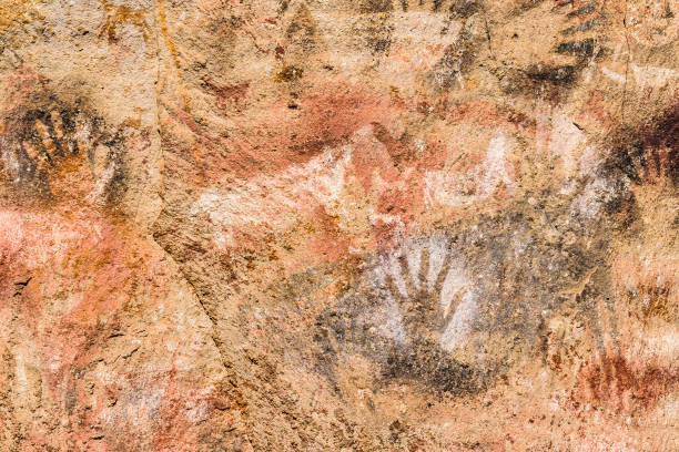 istock Cueva de las Manos, Patagonia, Argentina 672490184