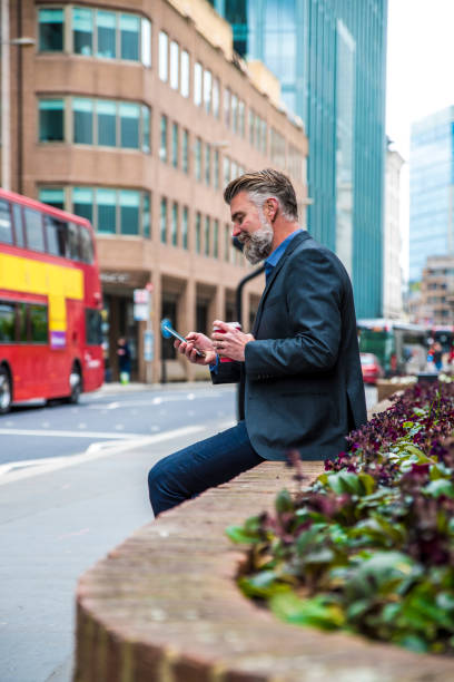 istock Businessman on a coffee break 672590566