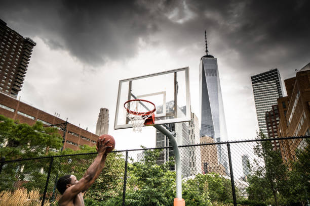 istock slam dunk in new york city 672663950