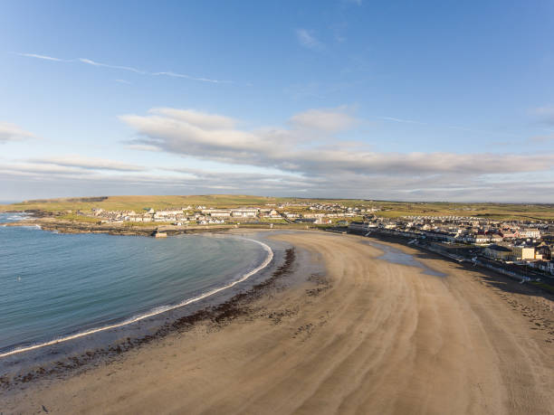 istock kilkee beach and town in county clare, ireland 672700510
