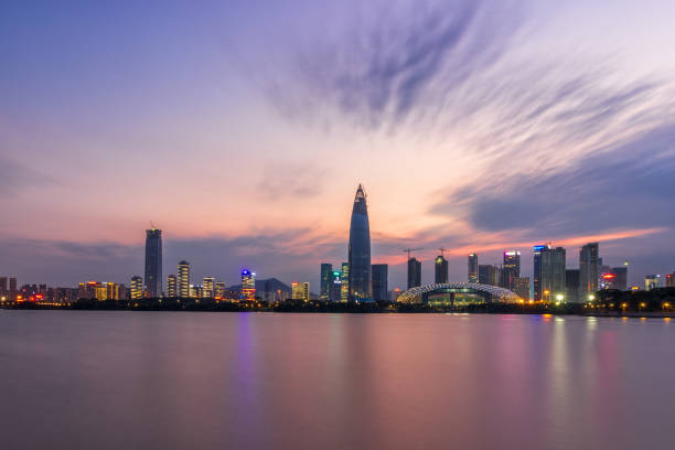 istock Shenzhen Bay buildings and skyline 672729030