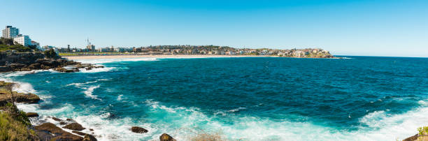 istock Rocky Bondi Shores, Australia 672738158