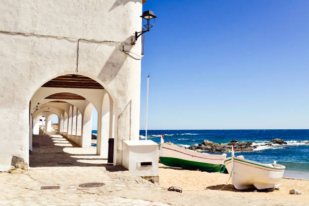 istock Port Bo in Calella de Palafrugell, Spain 672805326