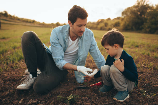 istock Gardening with my son 672822776