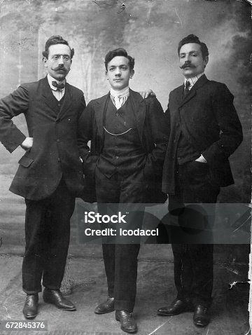 istock 1920s italian family portrait 672845376