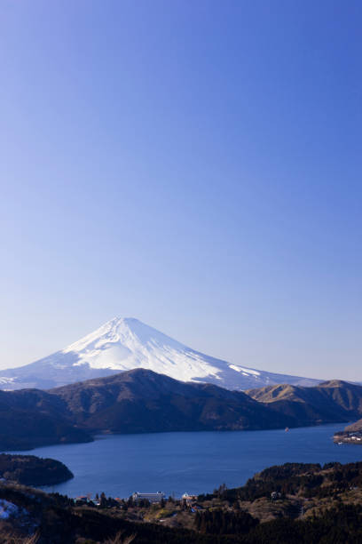istock Mt. Fuji and ashinoko-Lake 672897732