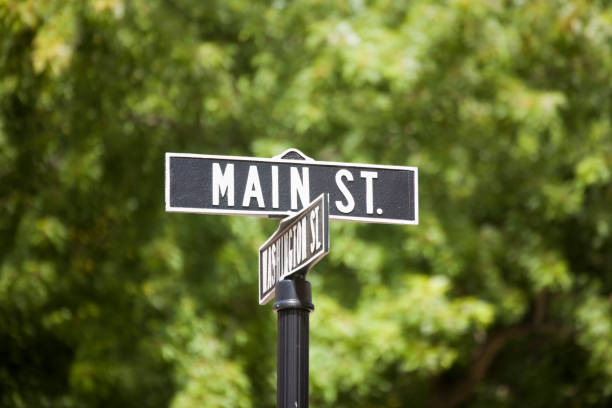 istock Street sign 672958674