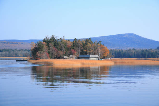 istock AKAN Lake cholly island 672978598