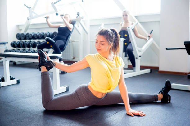 istock Girl doing exercises in gym 673006730