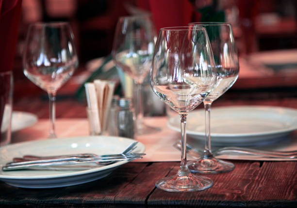istock Empty set of glass and plates at restaurant 673063466