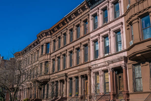 istock Mount Morris Park Historic District, Harlem, NYC 673145518