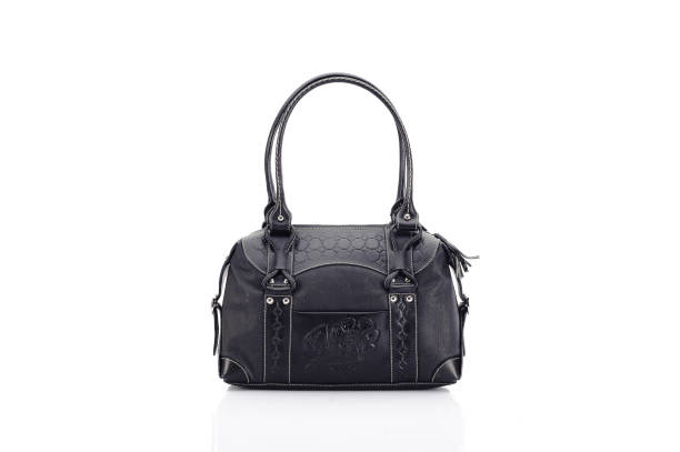 istock Leather female bag on a white background 673173366