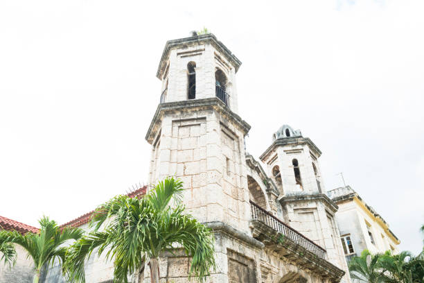 istock Old Havana Vieja Church From a Low Angle View 673217216