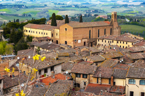 istock old town San Gimignano 673219856