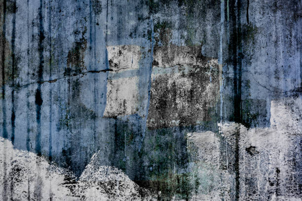 istock Grungy, painted plaster wall, Bangkok, Thailand 673223078